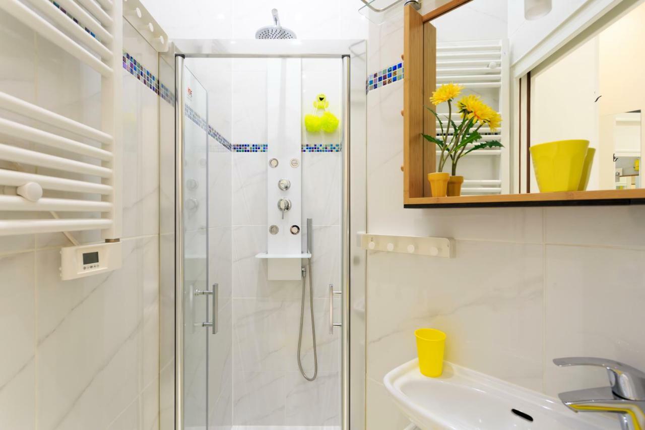 Louvre Luxury Apartment & Spa Paris Exterior photo